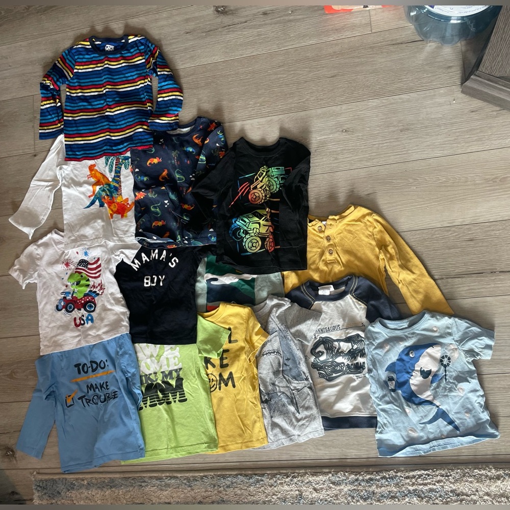 Boys 2T Toddler Clothes Lot (Shirts)